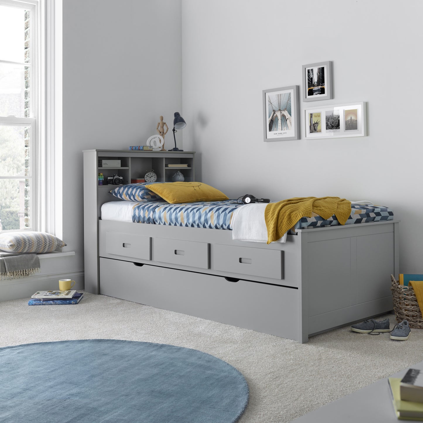 {{ product_title }} - {{ variant_title }} | Children's Furniture by {{ product_vendor }}